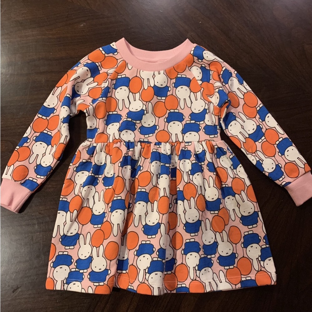 ISO Hanna Andersson Miffy dress or pajamas 4T